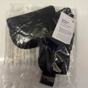 Lululemon Dual Pouch Wristlet